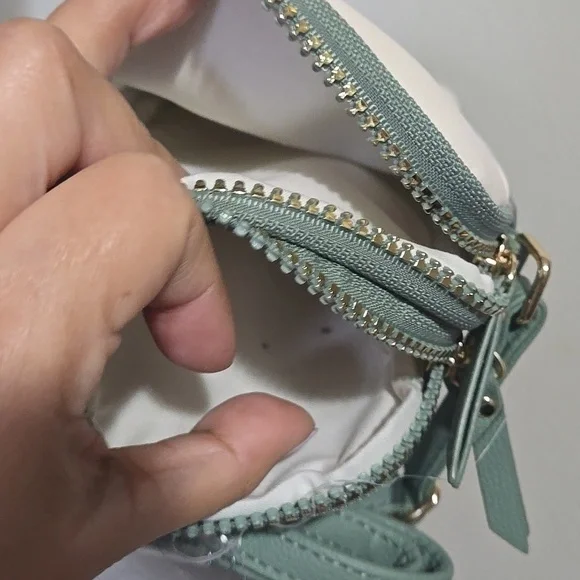 Disney Bambi Cream & Green Crossbody Phone Bag - Picture 6 of 6